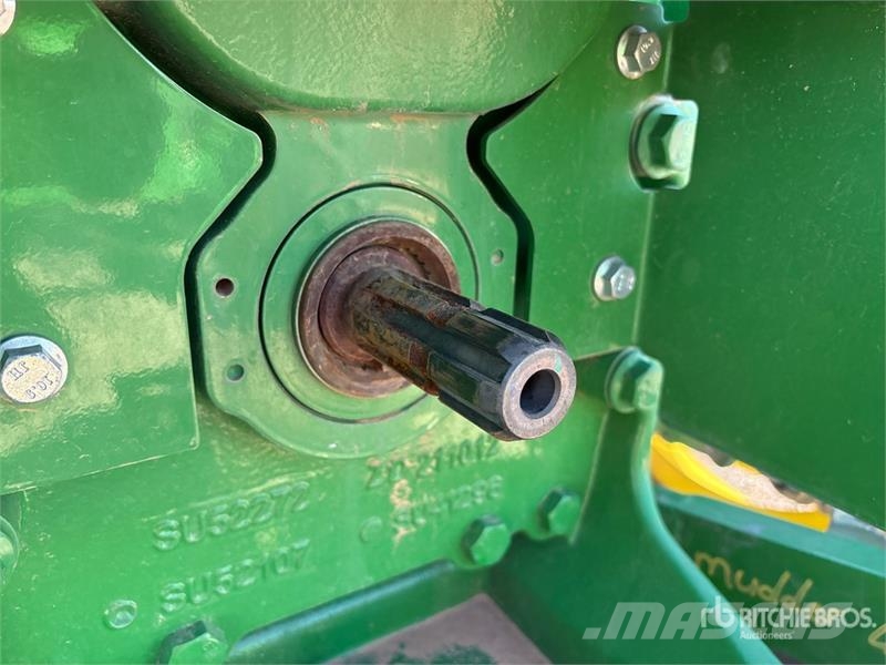 John Deere 6120E Trattori