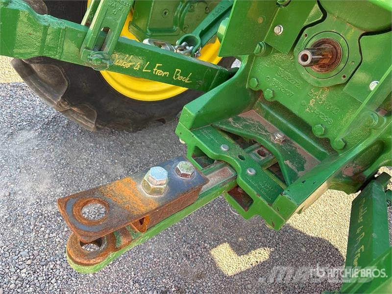 John Deere 6120E Trattori