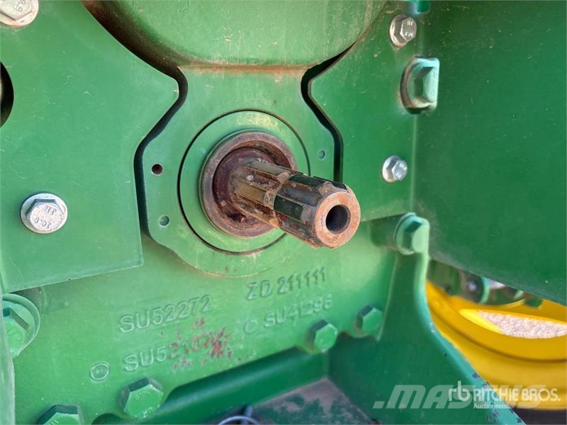 John Deere 6120E Trattori