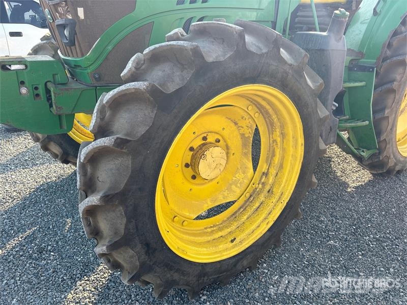 John Deere 6120M Hi-Crop 4WD Tractor Traktorid