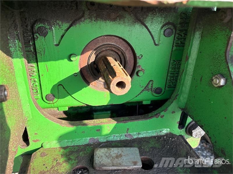 John Deere 6120M Hi-Crop 4WD Tractor Traktorid