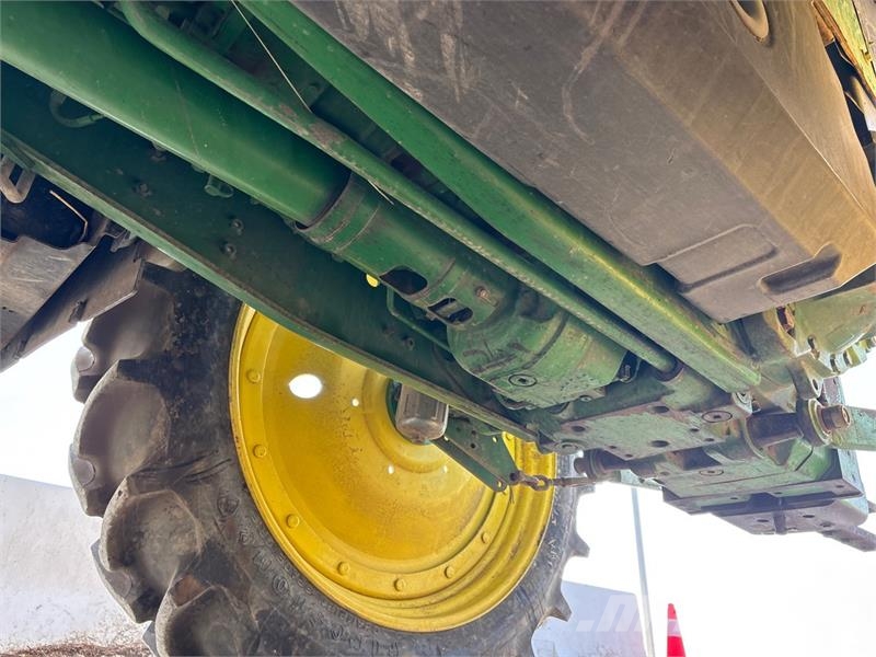 John Deere 6120M Hi-Crop 4WD Tractor Traktorid