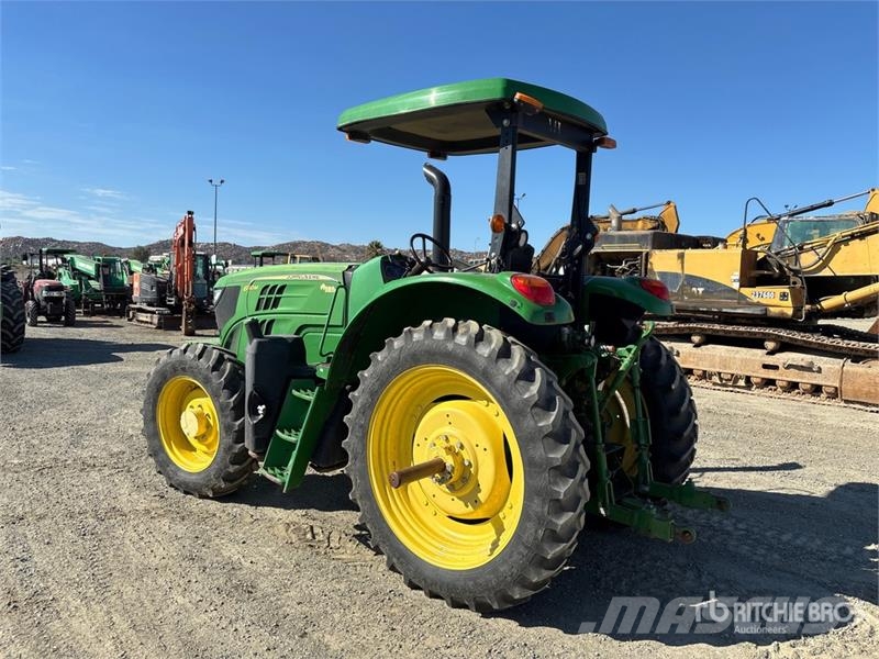 John Deere 6130M 트랙터