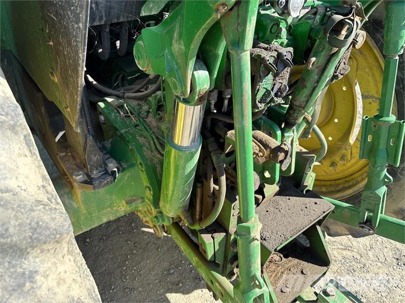 John Deere 6130M 트랙터
