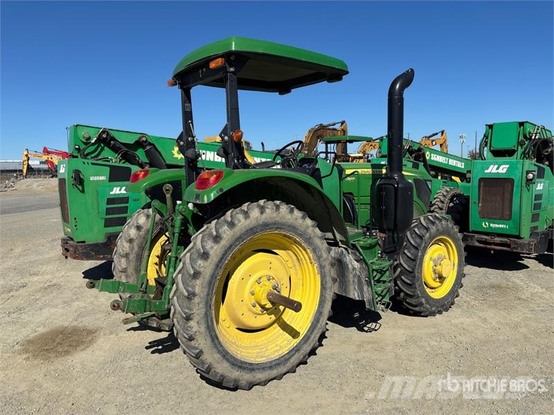 John Deere 6130M 트랙터