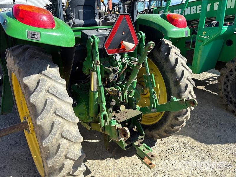 John Deere 6130M 트랙터