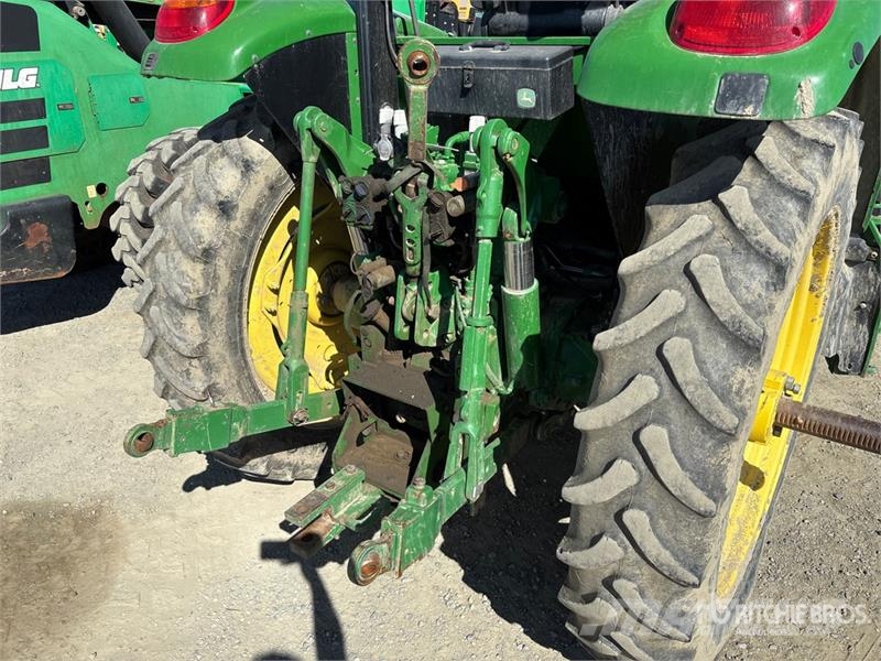 John Deere 6130M 트랙터