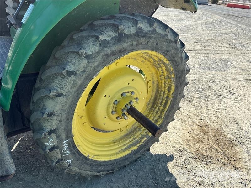 John Deere 6130M 트랙터