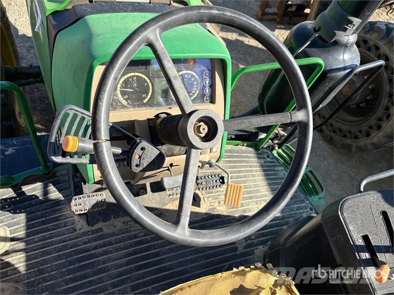 John Deere 6130M 트랙터