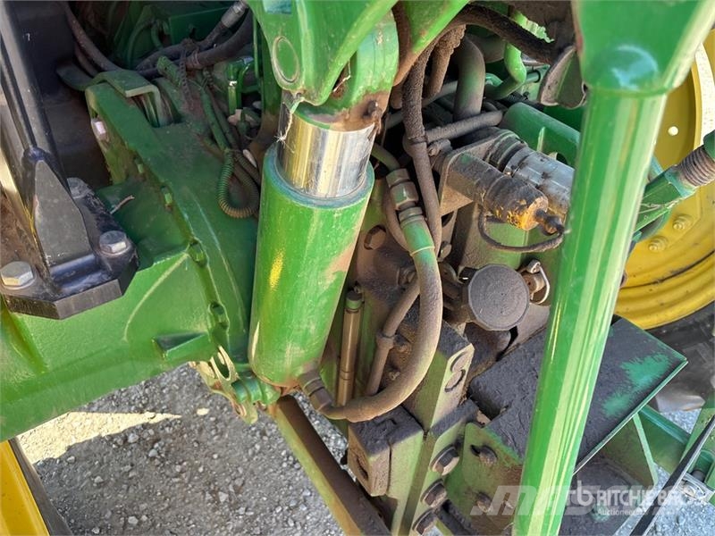 John Deere 6130M 트랙터