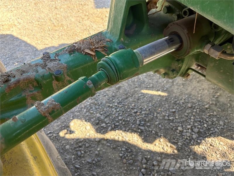 John Deere 6130M 트랙터