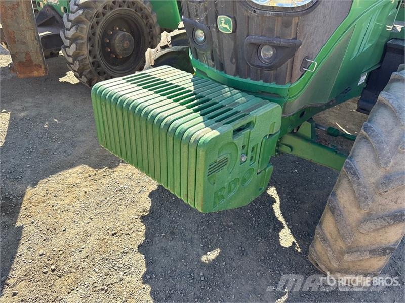 John Deere 6130M 트랙터