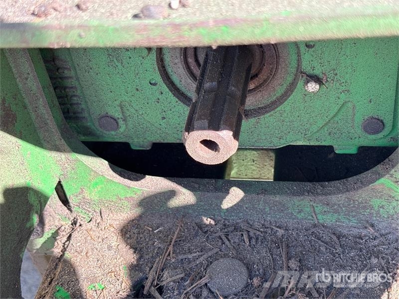 John Deere 6130M 트랙터