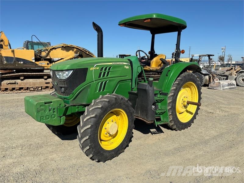 John Deere 6130M 트랙터