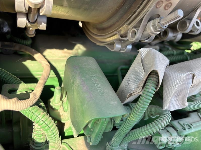 John Deere 6130M 트랙터