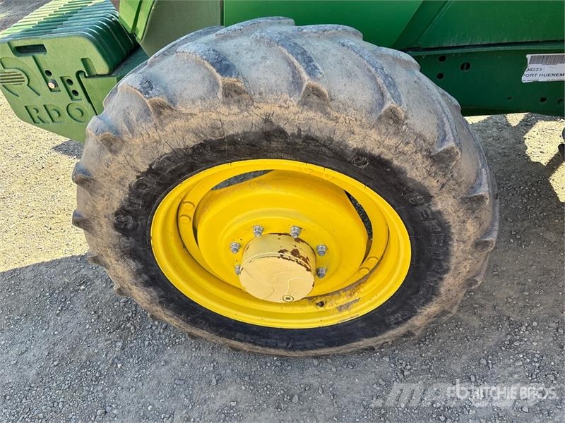 John Deere 6130M 트랙터