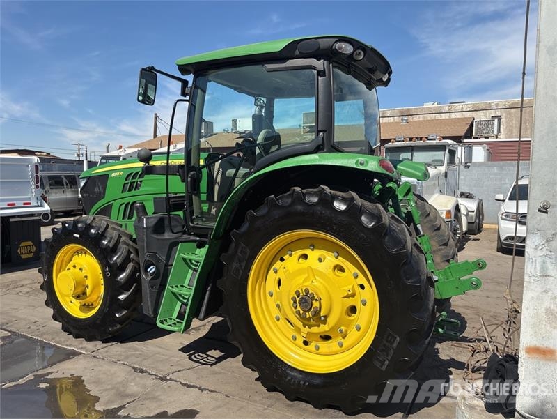 ジョンディア/John Deere 6155Rのトラクターをオークションで購入