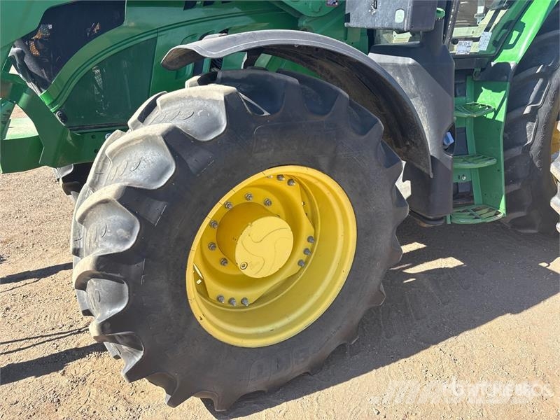 John Deere 6155R 4WD Tractor Traktorji