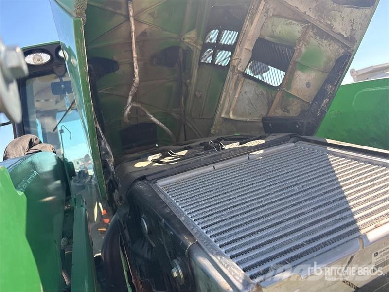 John Deere 6155R 4WD Tractor Traktorji
