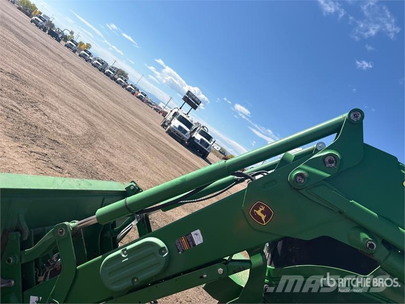 John Deere 6155R 4WD Tractor Traktorji