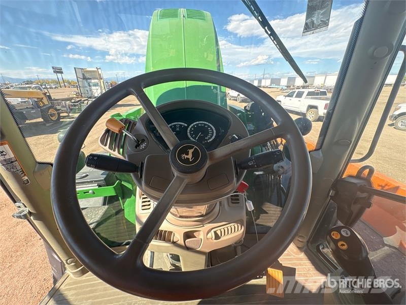 John Deere 6155R 4WD Tractor Traktorji