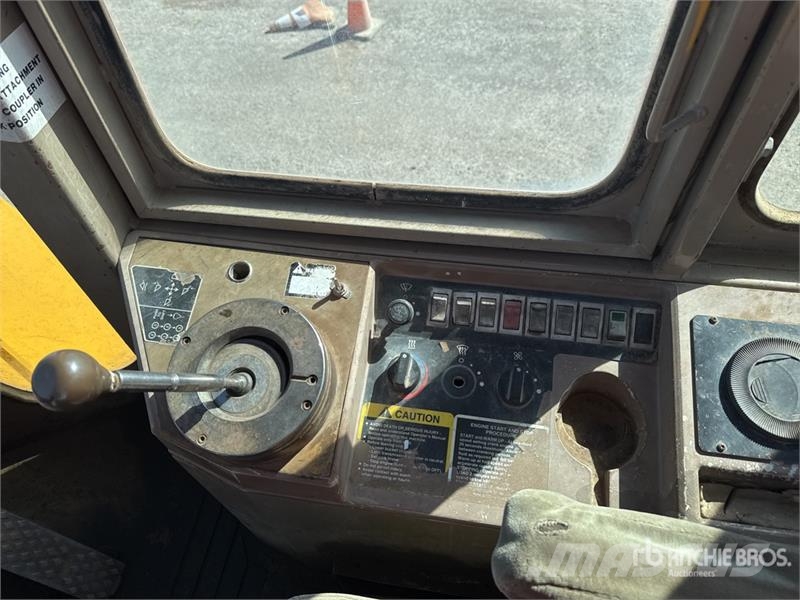 John Deere 624G Wheel Loader Kolesni nakladalci