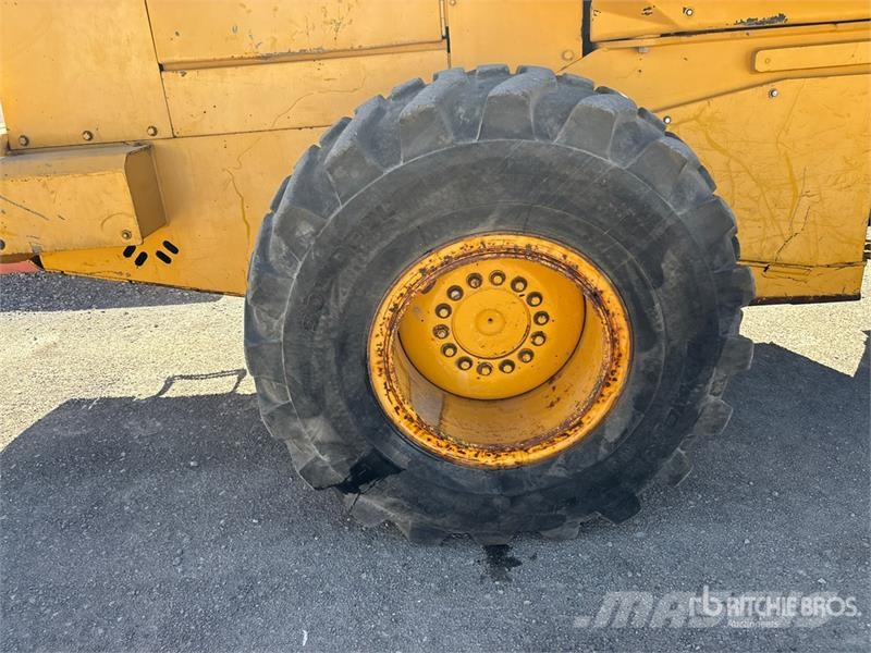 John Deere 624G Wheel Loader Kolesni nakladalci