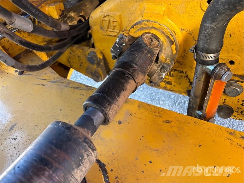 John Deere 624J Wheel Loader Utovarivači na točkove