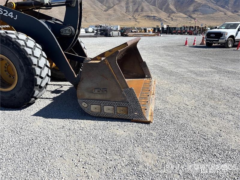 John Deere 624J Wheel Loader Utovarivači na točkove
