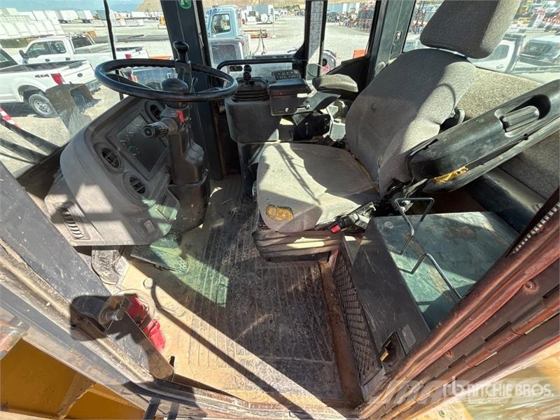 John Deere 624J Wheel Loader Utovarivači na točkove