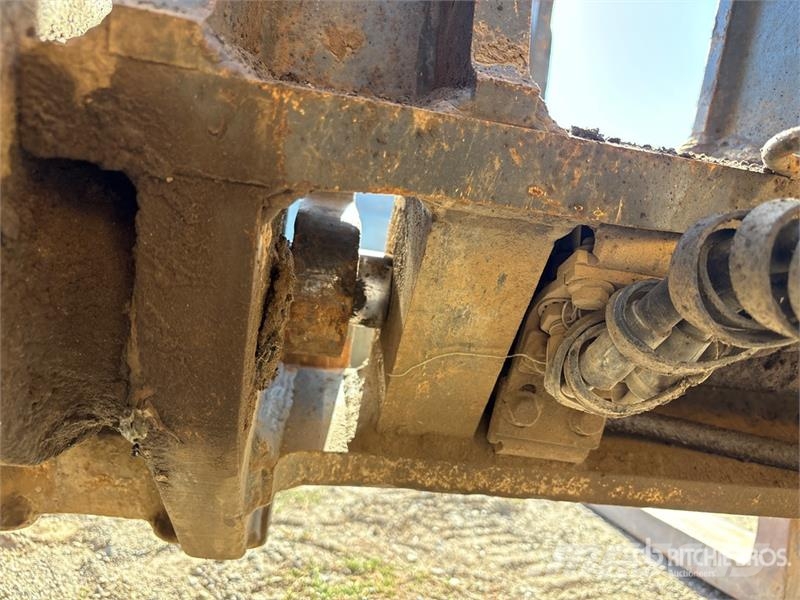 John Deere 624J Wheel Loader Pale gommate