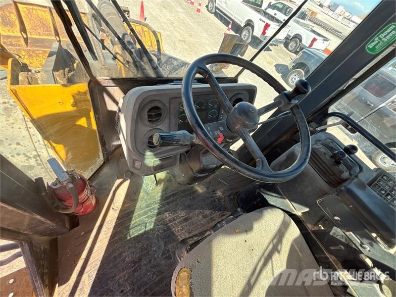 John Deere 624J Wheel Loader Utovarivači na točkove