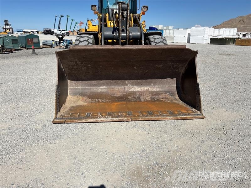 John Deere 624J Wheel Loader Utovarivači na točkove