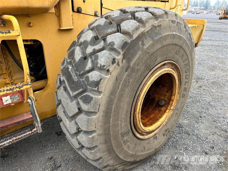 John Deere 644H Wheel loaders