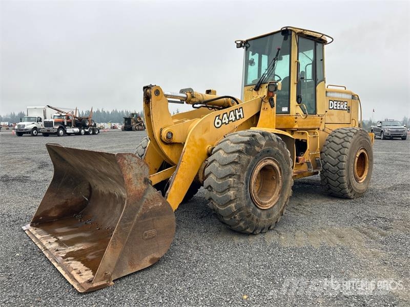 John Deere 644H Wheel loaders