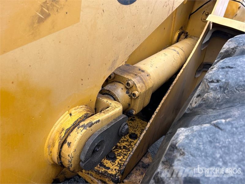 John Deere 644H Wheel loaders