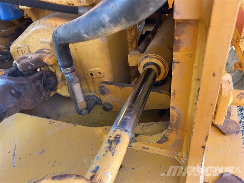 John Deere 644J 輪胎式裝載機