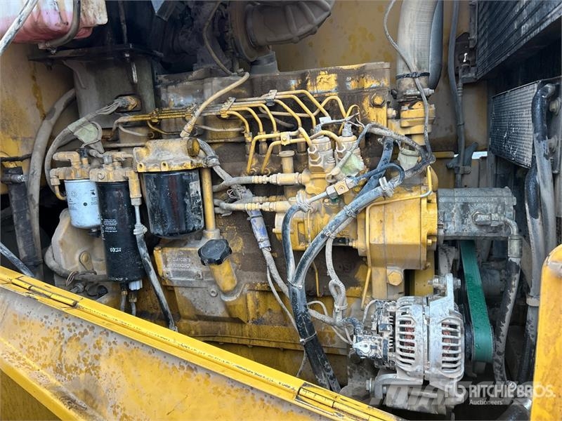 John Deere 644J Фронтальні навантажувачі