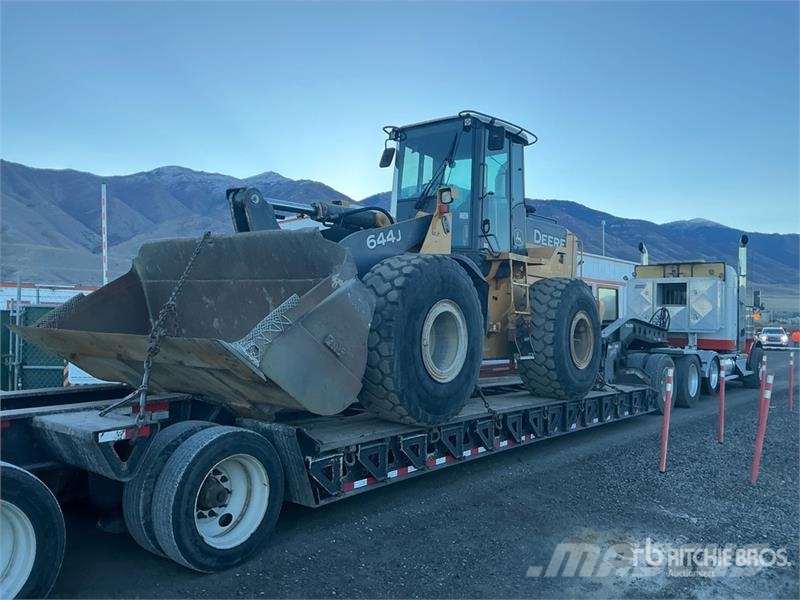 John Deere 644J Wielladers