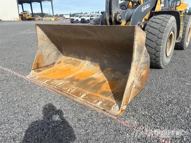 John Deere 644K Wheel Loader لوادر بعجل
