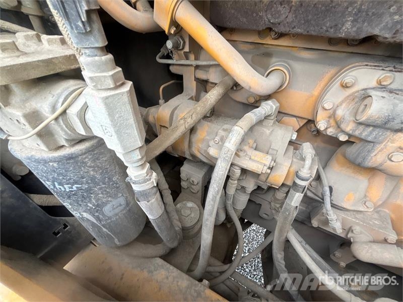 John Deere 644K Wheel Loader لوادر بعجل