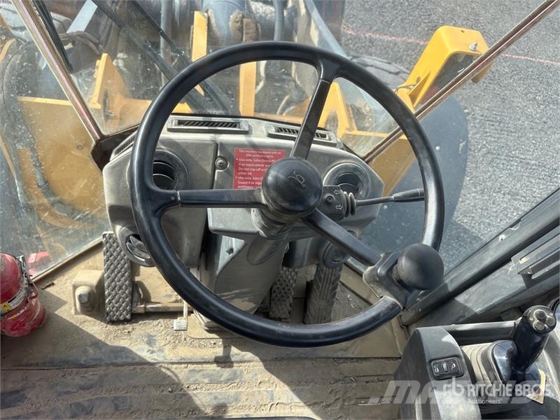 John Deere 644K Wheel Loader لوادر بعجل