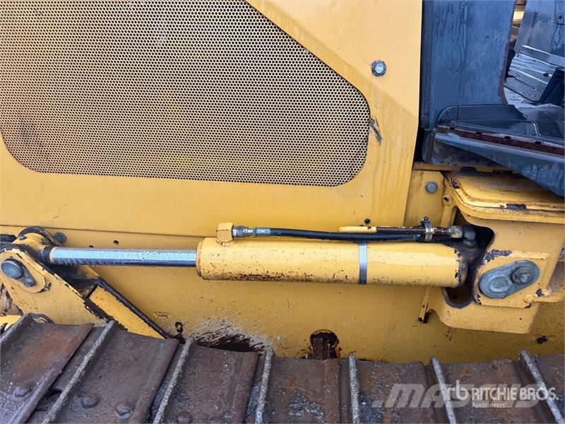 John Deere 650J LT Buldožeri guseničari