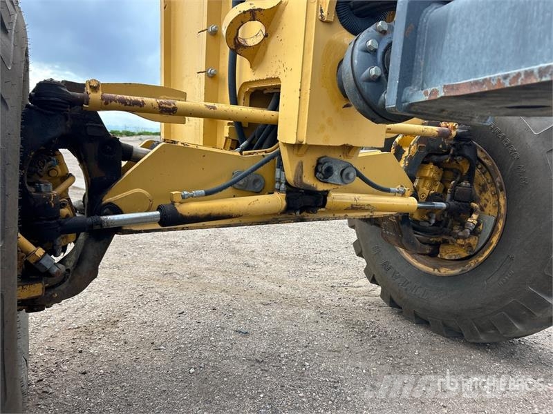 John Deere 672D Motoniveladoras