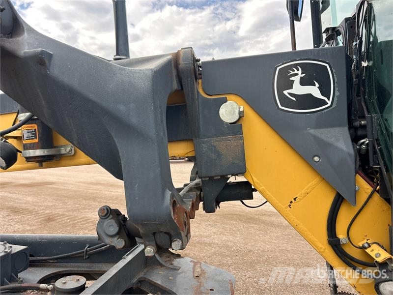 John Deere 672D Motoniveladoras