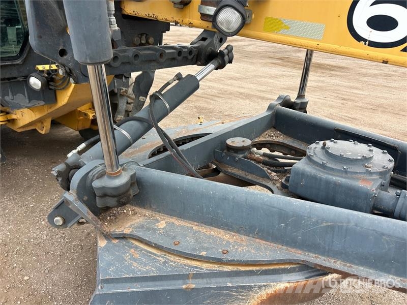 John Deere 672D Motoniveladoras