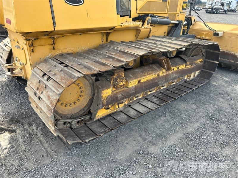John Deere 700K LGP Crawler dozers