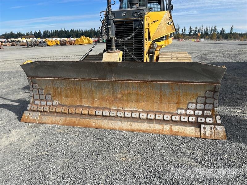 John Deere 700K LGP Crawler dozers