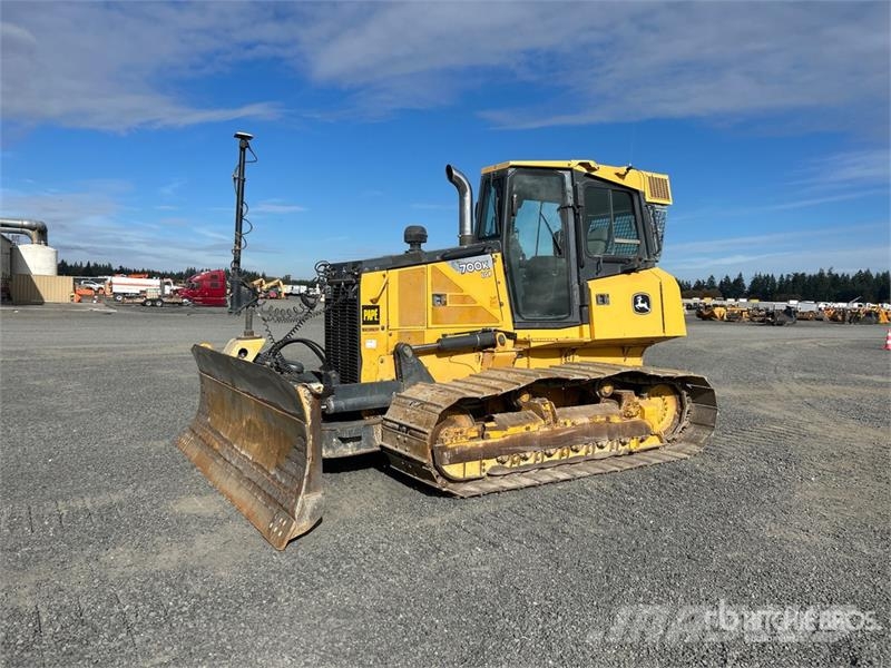 John Deere 700K LGP Crawler dozers