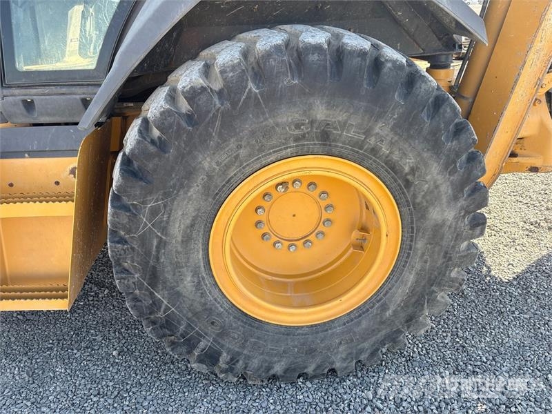 John Deere 710L 4x4 Backhoe Loader バックホーローダー